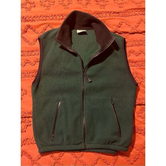 Timberline Colorado green vest zipper 2 pockets on each side on front. Mock col - Picture 4 of 11